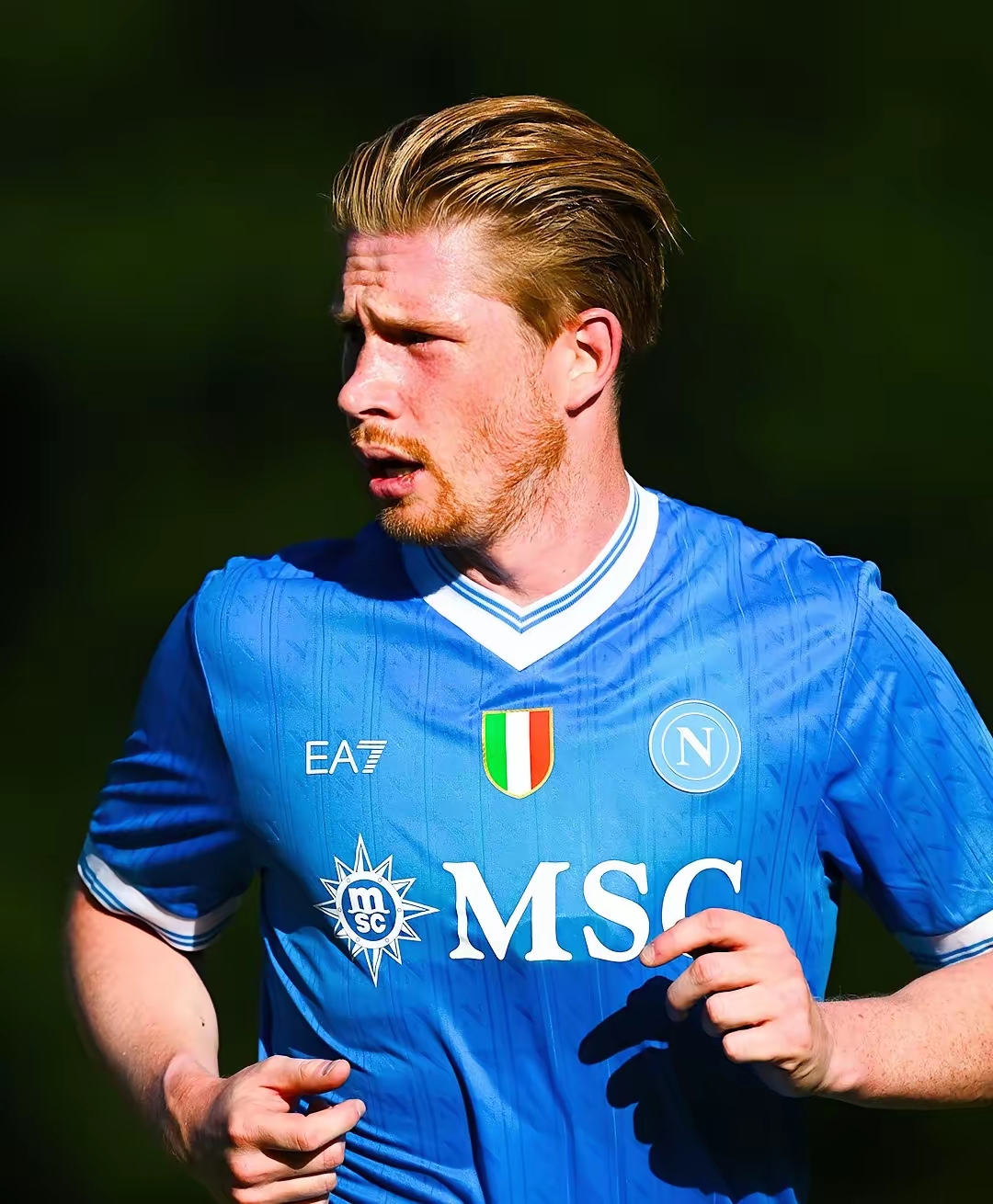 英超球员专访：萨拉赫谈赛季目标,