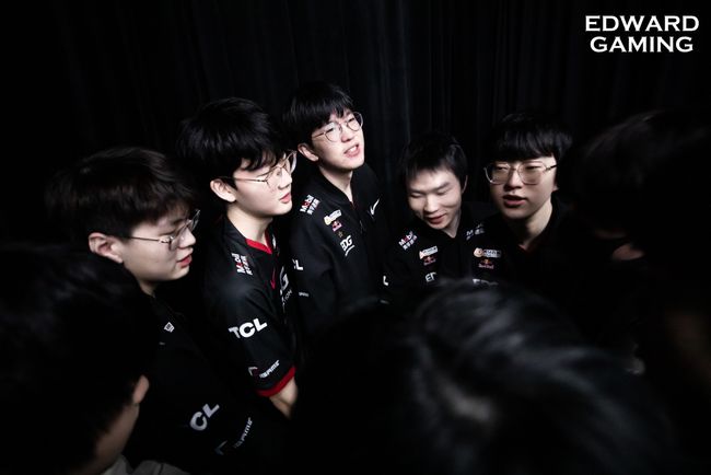 在这项需要 在这项需要